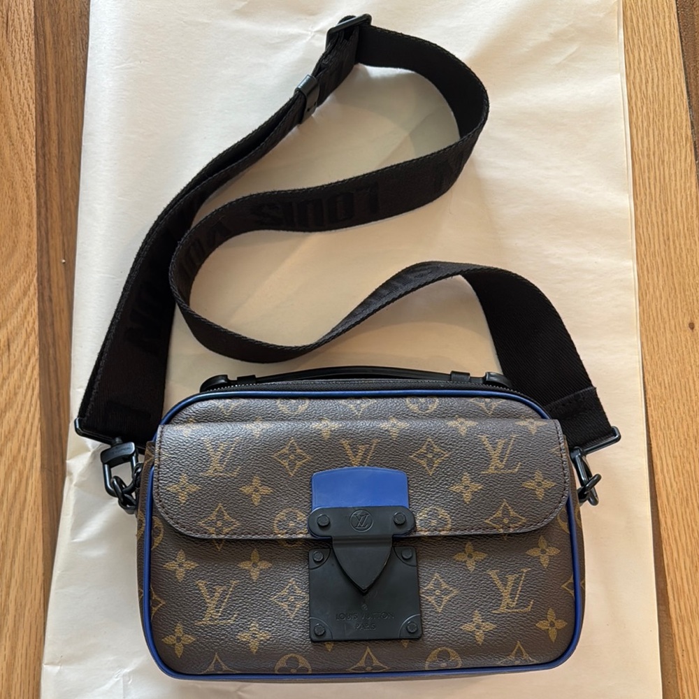 Louis Vuitton S Lock Trail Messenger Bag electric blue